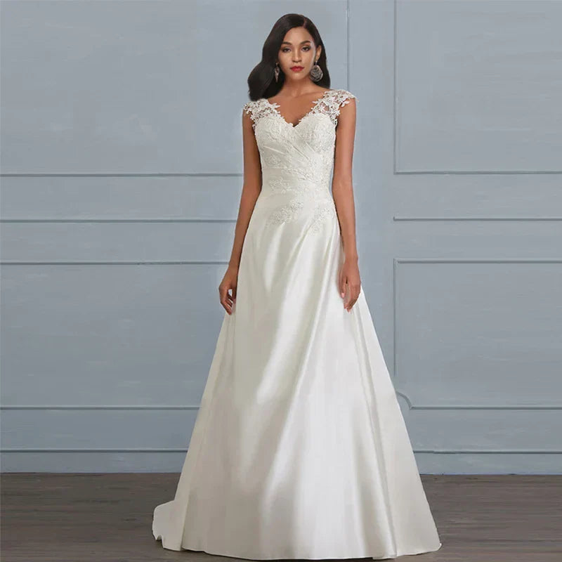Lune London | Lace Wedding Dress
