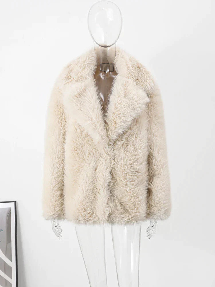 Lune London | Elegant Coat with Timeless Design for Women