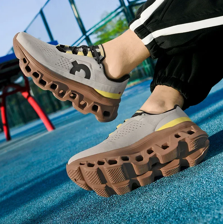 Chic Und Stil | Lightweight Running Shoes