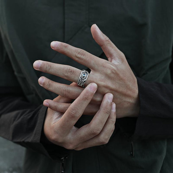Lune London | Lucky Ring Eye of Horus