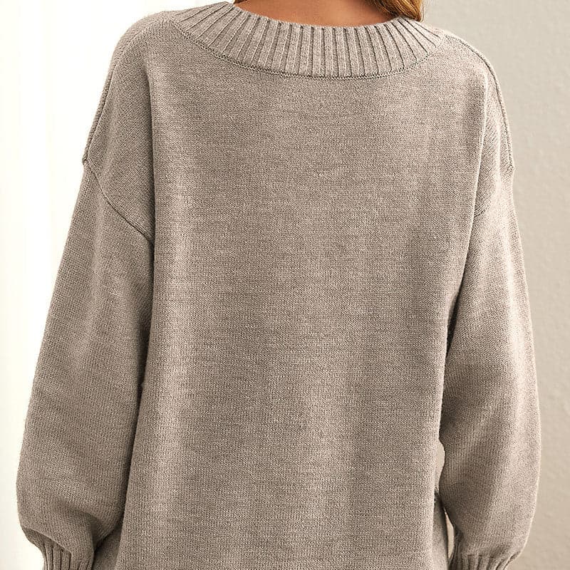 Lune London | Knit sweater - Soft wool blend - V-neck - Loose fit - Long sleeves
