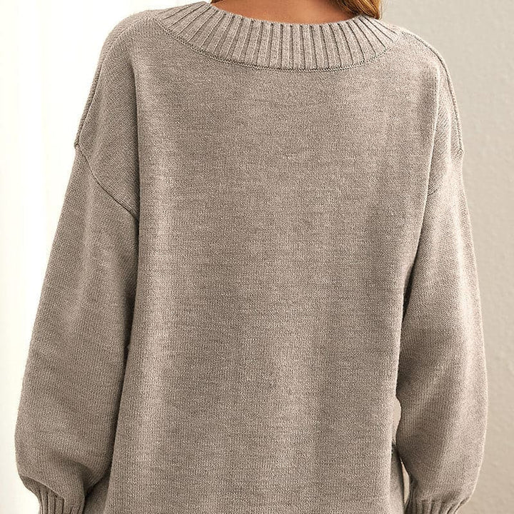 Lune London | Knit sweater - Soft wool blend - V-neck - Loose fit - Long sleeves