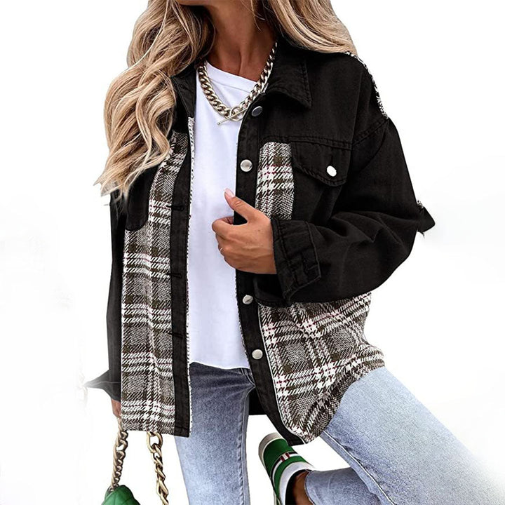 Lune London | Elegant women's jacket with a check pattern and classic collar