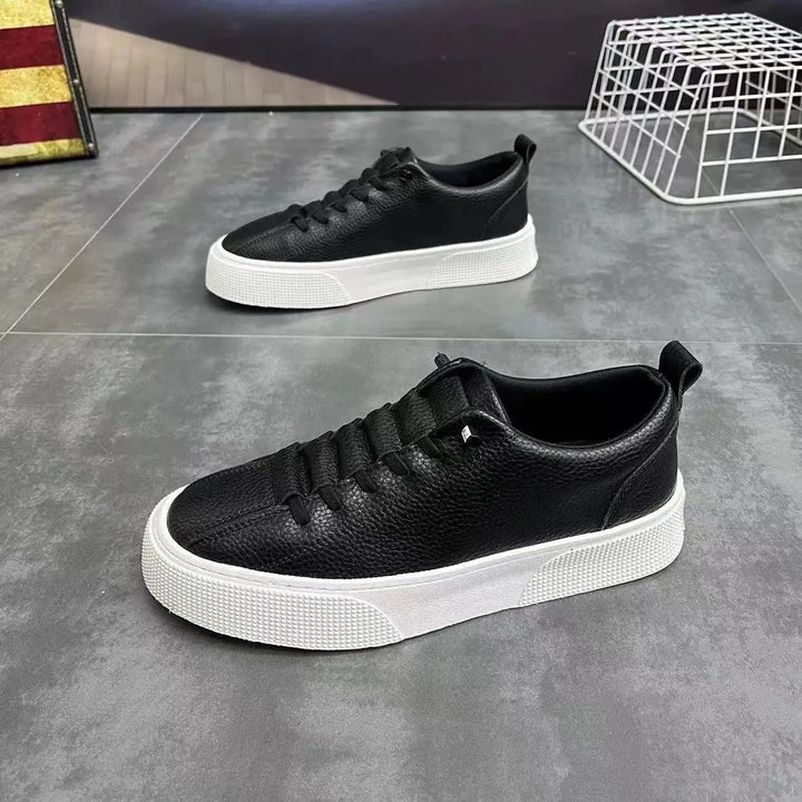 Lune London | Low Sneakers for Men Made of Synthetic Leather