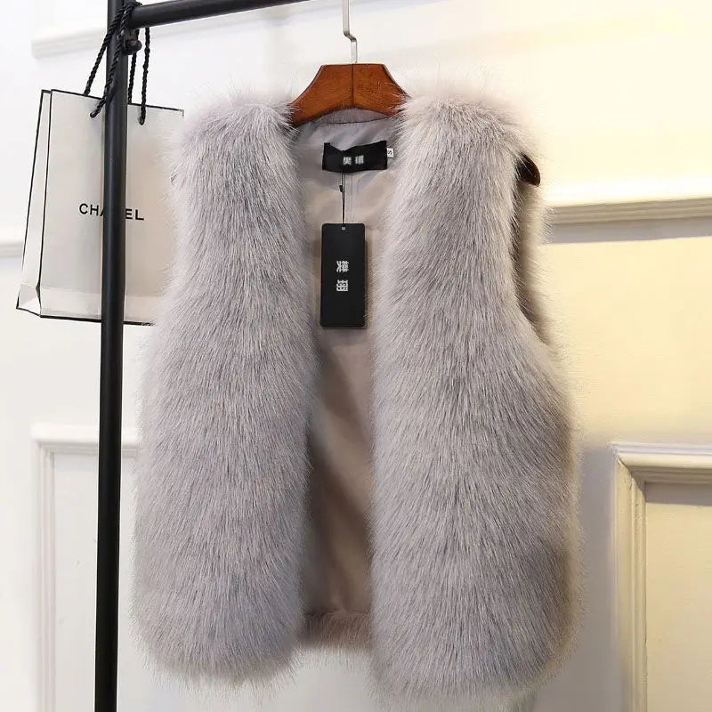 Lune London | for Ladies Luxury and Warmth for The Cold Seasons