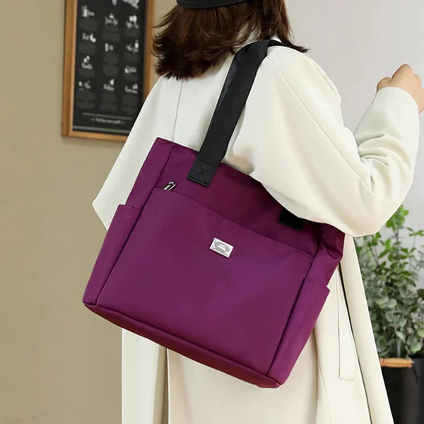 Lune London | Lightweight and Waterproof Shoulder Bag