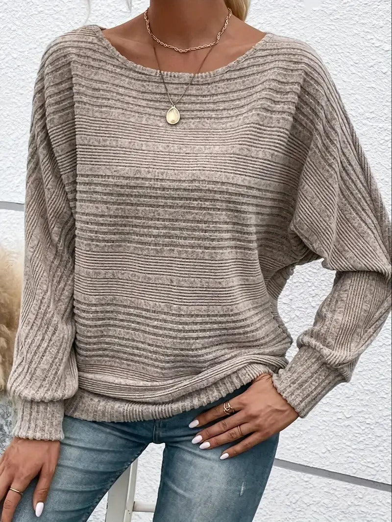 Lune London | Relaxed Blouse with Bat Sleeves and Round Neck