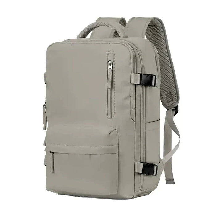Lune London | Travel backpack Powerful and Practical for Every Adventure