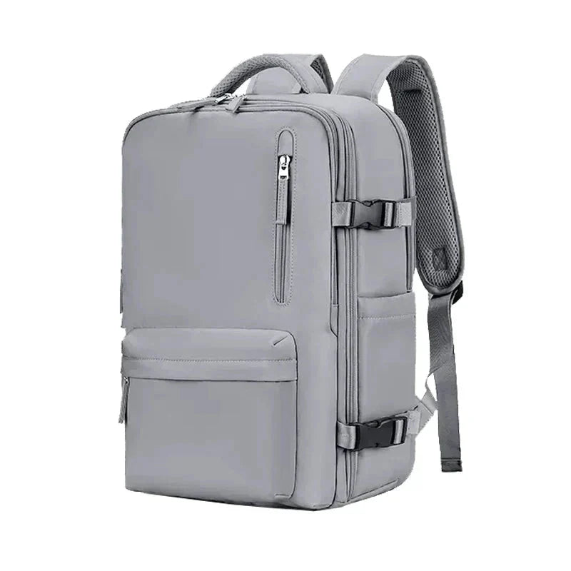 Lune London | Travel backpack Powerful and Practical for Every Adventure