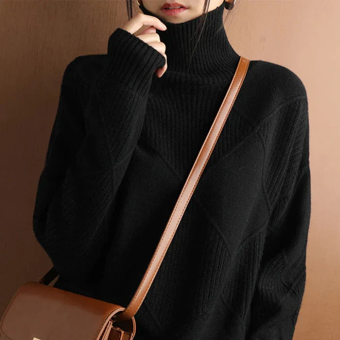 Lune London | European style diamond neck sweater