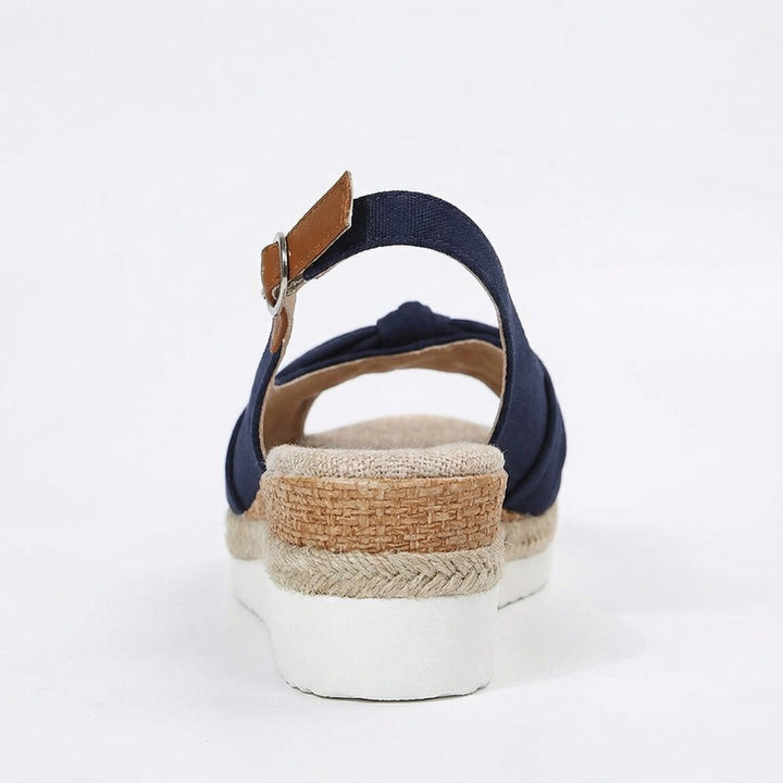 Lune London | Orthopedic sandals with toe tips