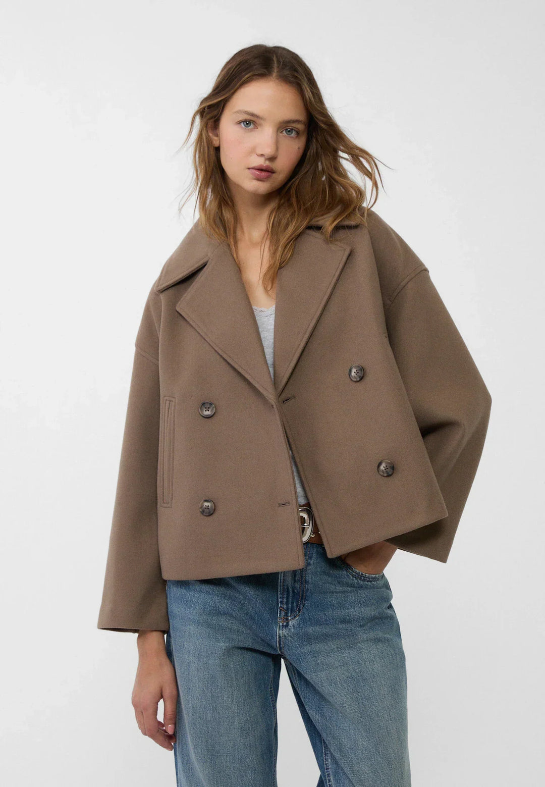 Chic Und Stil | Short Double-Breasted Jacket for Women