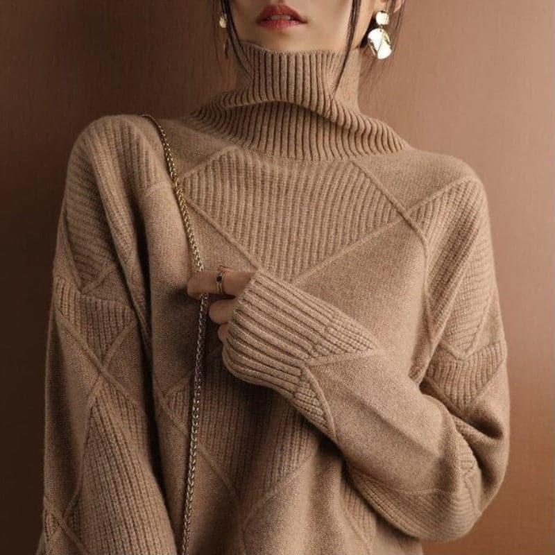 Lune London | Turtleneck Sweater - Knitted with Diamond Pattern - soft and comfortable