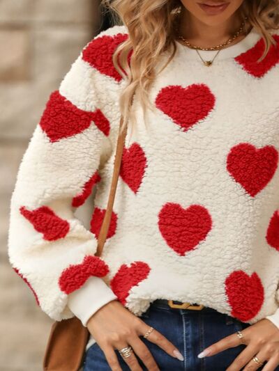 Lune London | Cozy knit sweater with heart pattern for winter elegance