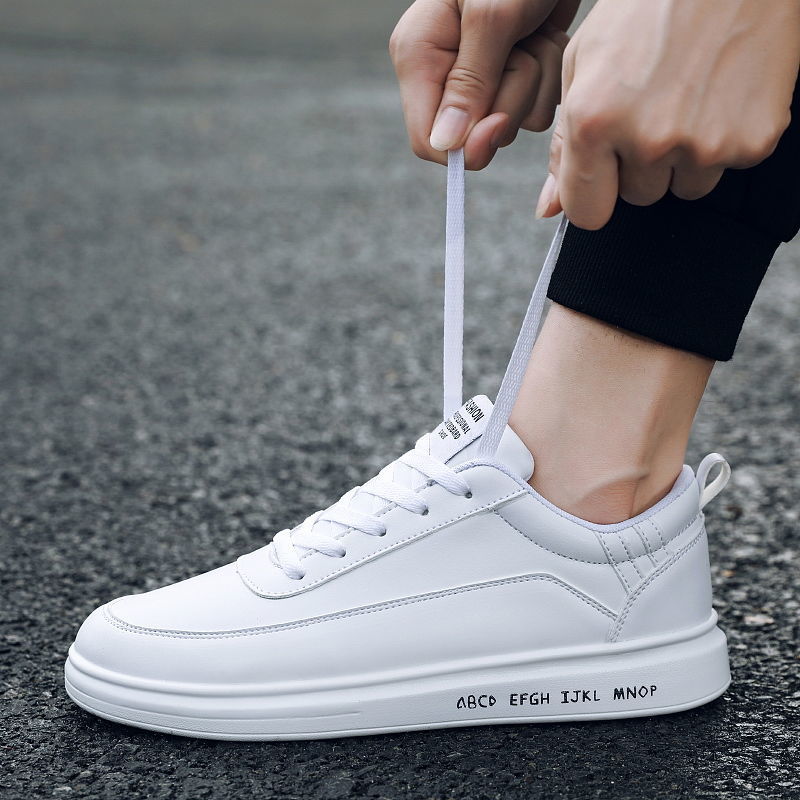 Lune London | Flat White Casual Shoes Made Of Rubber