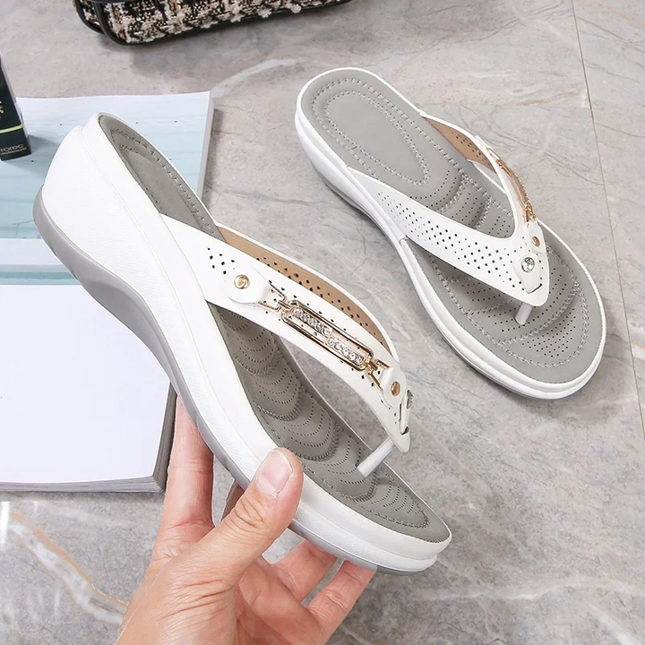 Lune London | Softly Padded Orthopedic Sandals