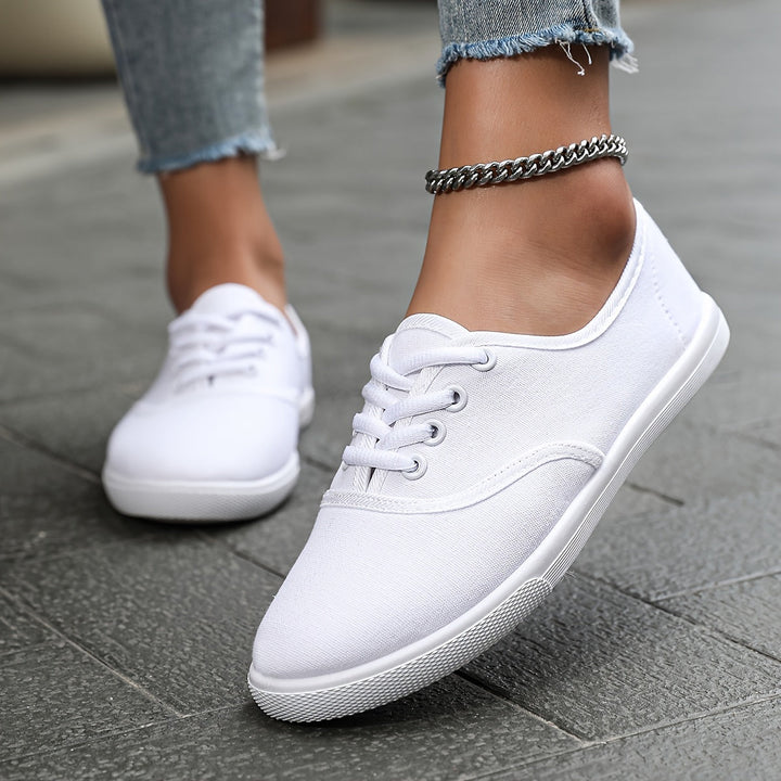 Lune London | Comfortable Low Canvas Lace-Up Shoes