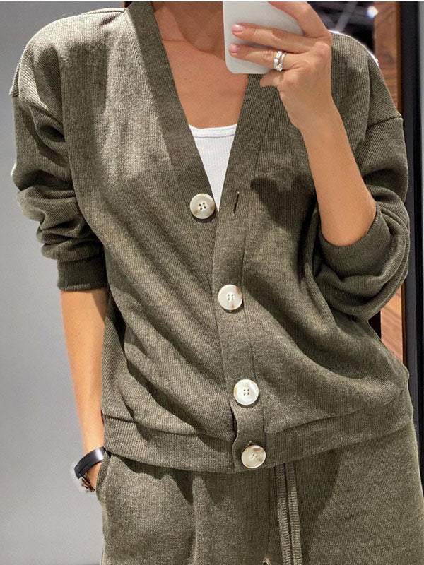 Lune London | Casual V-Neck Sweater and Pants Set