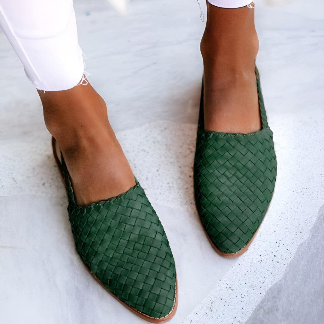 Chic und Stil | Elegant Orthopedic Braided Sandals