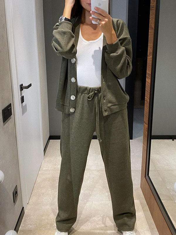 Lune London | Casual V-Neck Sweater and Pants Set