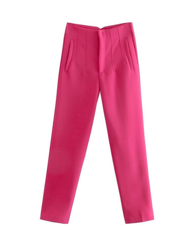 Lune London | Elegant Knitter-Free Pants for All Occasions