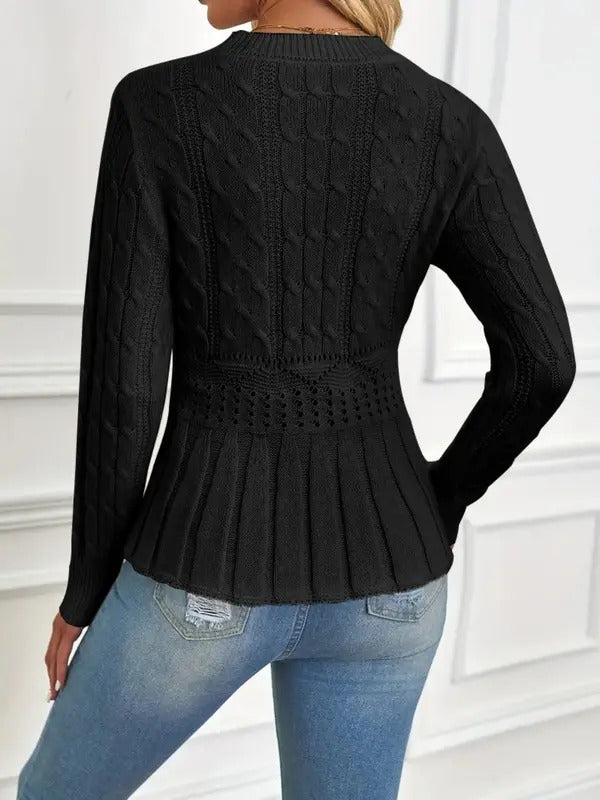 Lune London | Cozy stylish chunky knit sweater with round neckline