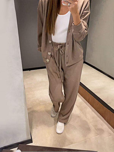 Lune London | Casual V-Neck Sweater and Pants Set