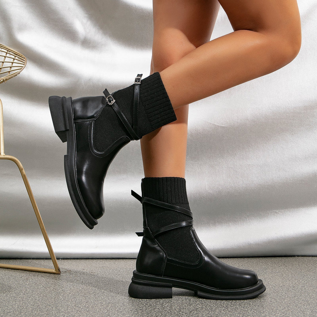 Lune London | Elegant Brown Ankle Boots with Wrap Straps