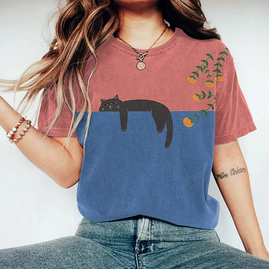 Lune London | Two-Tone Cat Graphic T-Shirt for Women