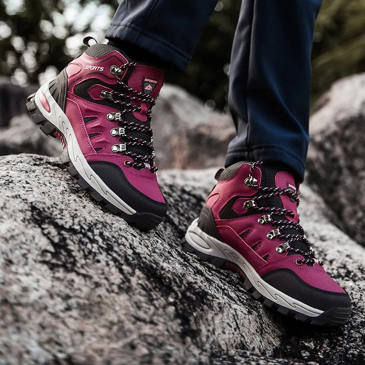 Lune London | Comfortable Non-Slip Hiking Ankle Boot