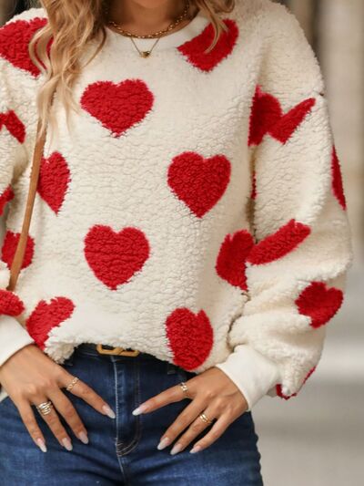 Lune London | Cozy knit sweater with heart pattern for winter elegance