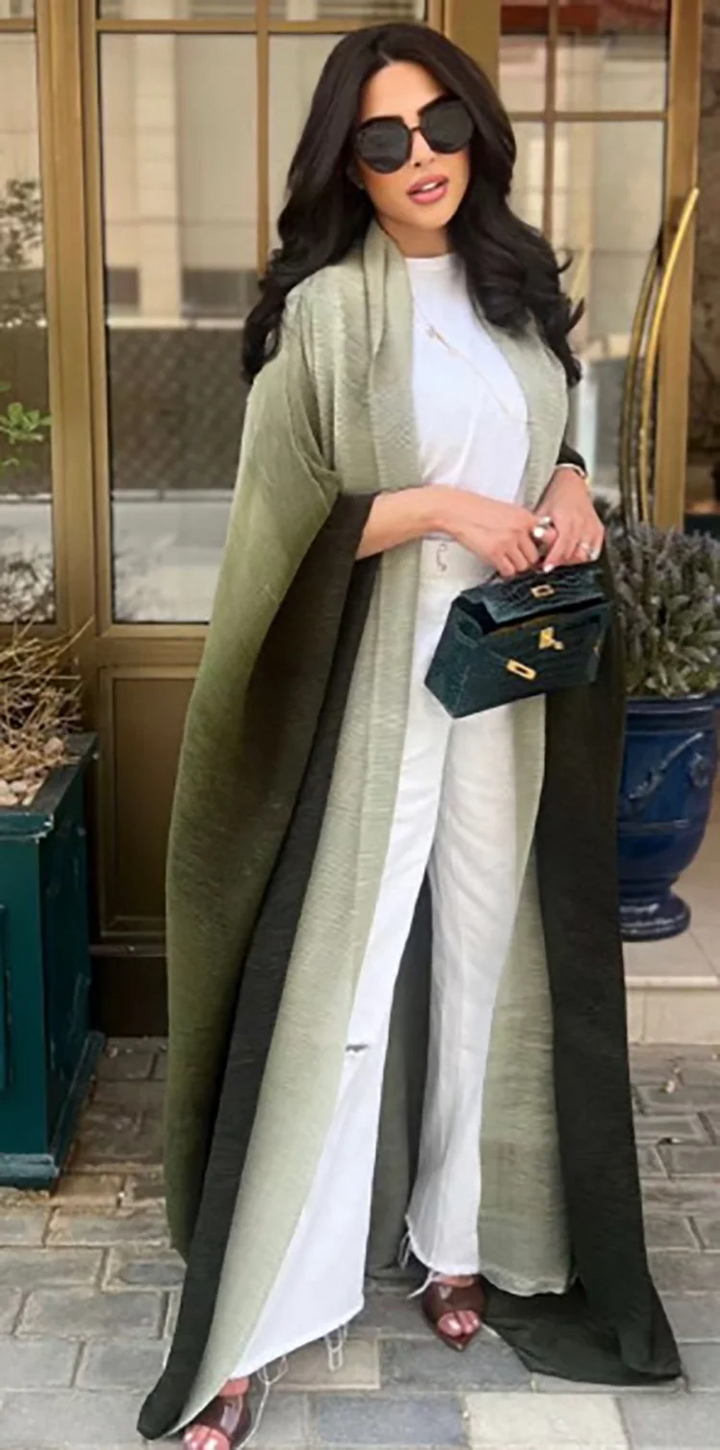Lune London | Trench coat - Oversized Fit - Pleated texture - Scarf collar - Bat sleeves - Full length