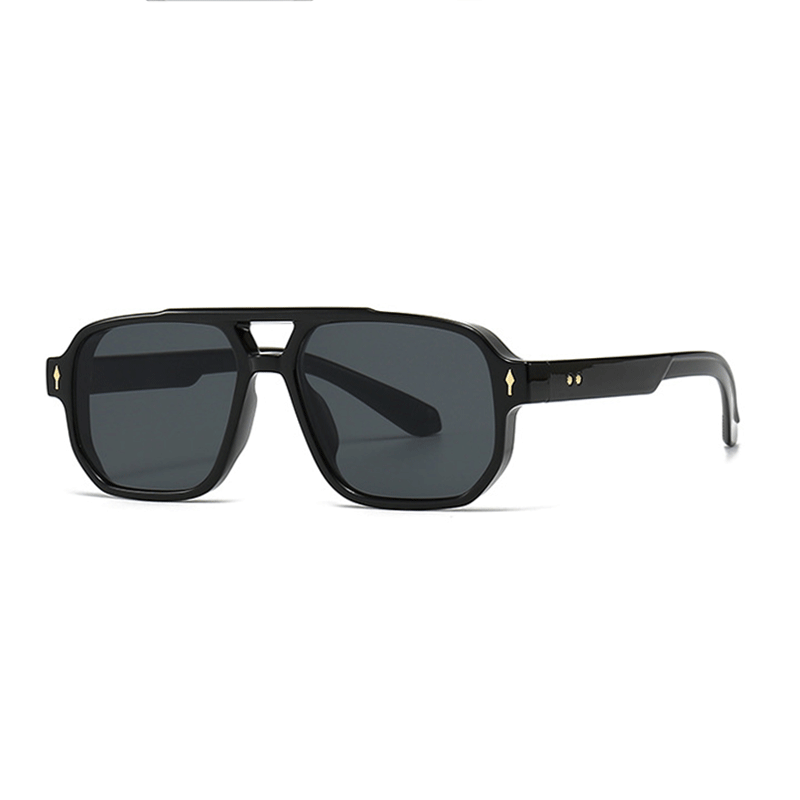 Lune London | Sunglasses with UV protection