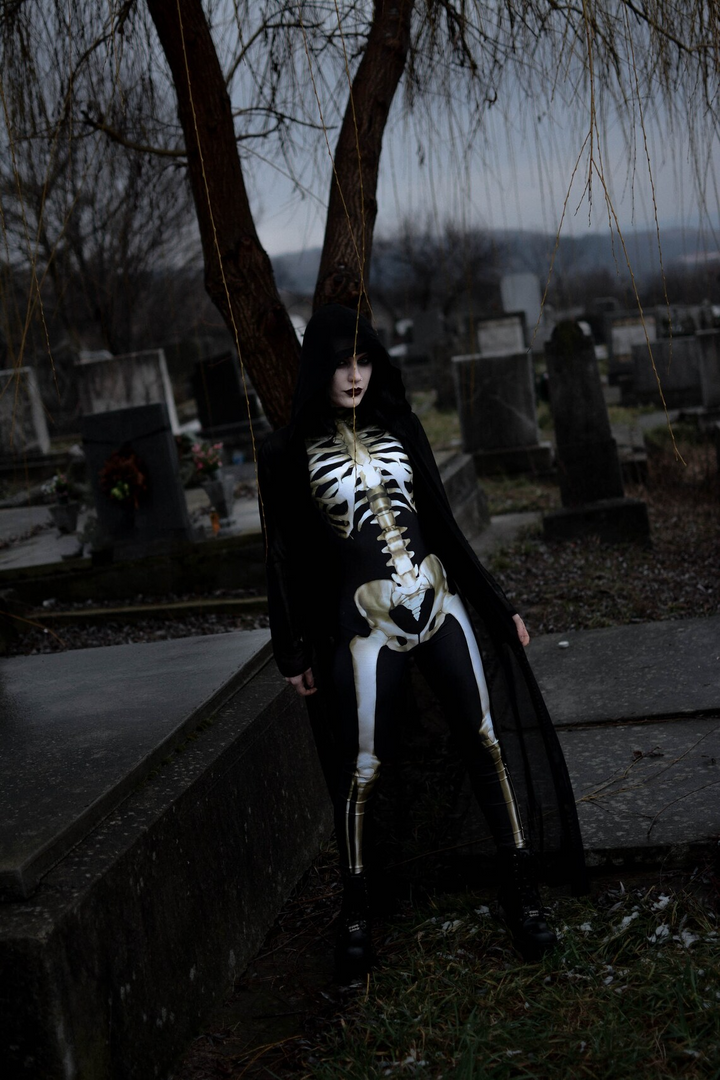Lune London | GlowInTheDark BoneCurve Skeleton Costume