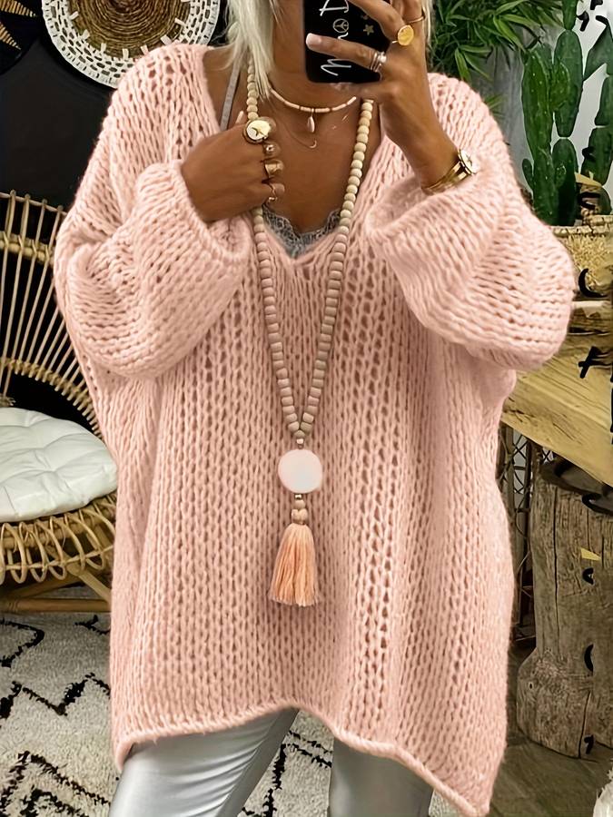 Lune London | oversized pullover with V-neck
