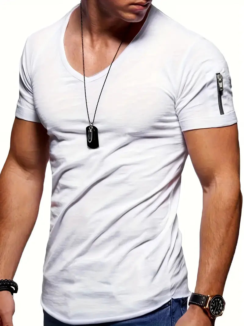 Chic und Stil | Casual T-Shirt with V-Neck for Men