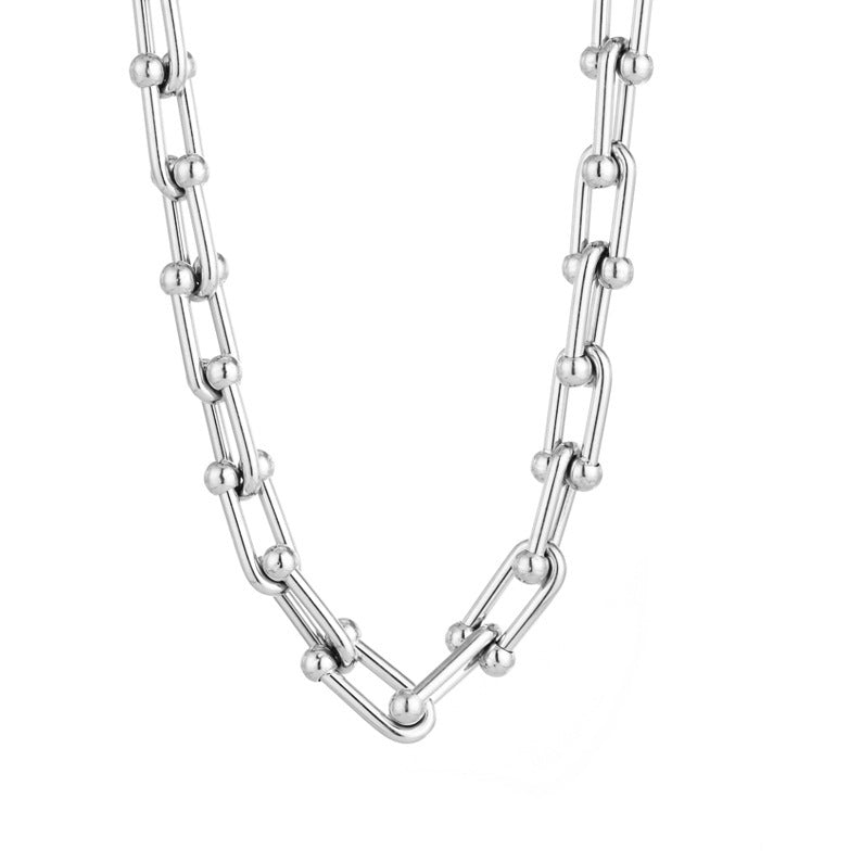 Lune London | Horseshoe Necklace U Shaped Clasp Thick Chain