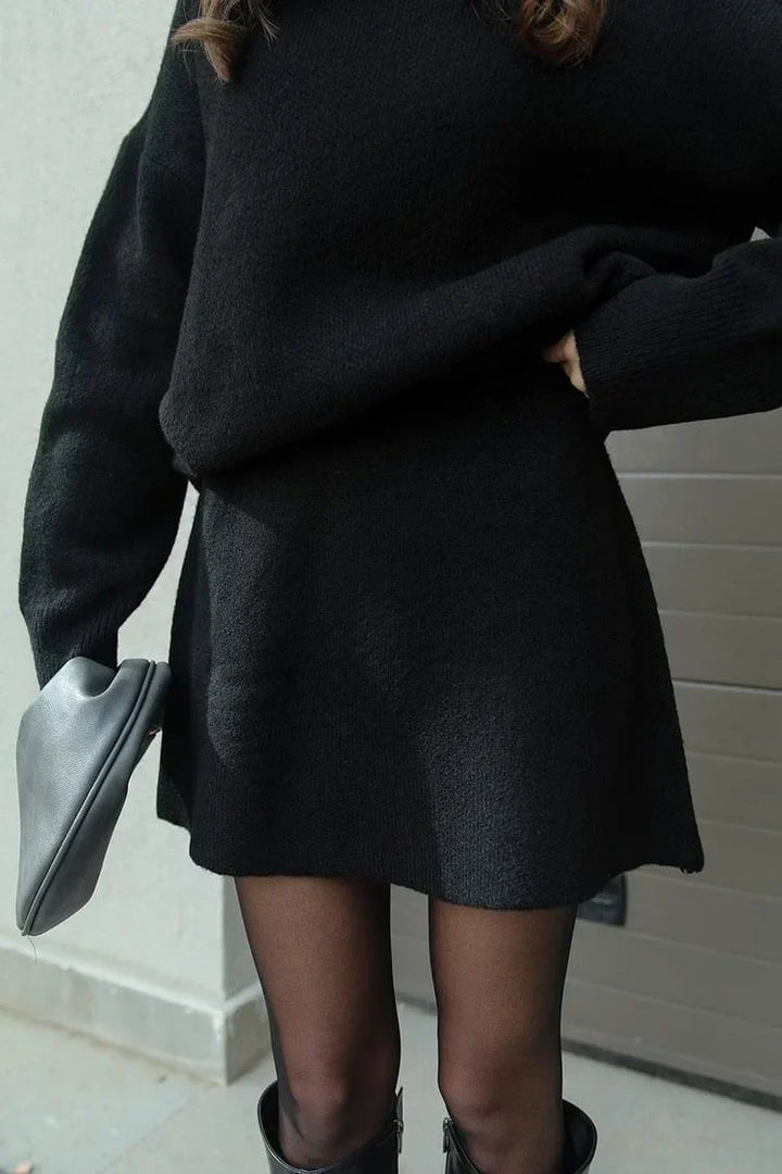 Lune London | Knitted Set - Oversized Sweater & Mini Skirt - Autumn Outfit