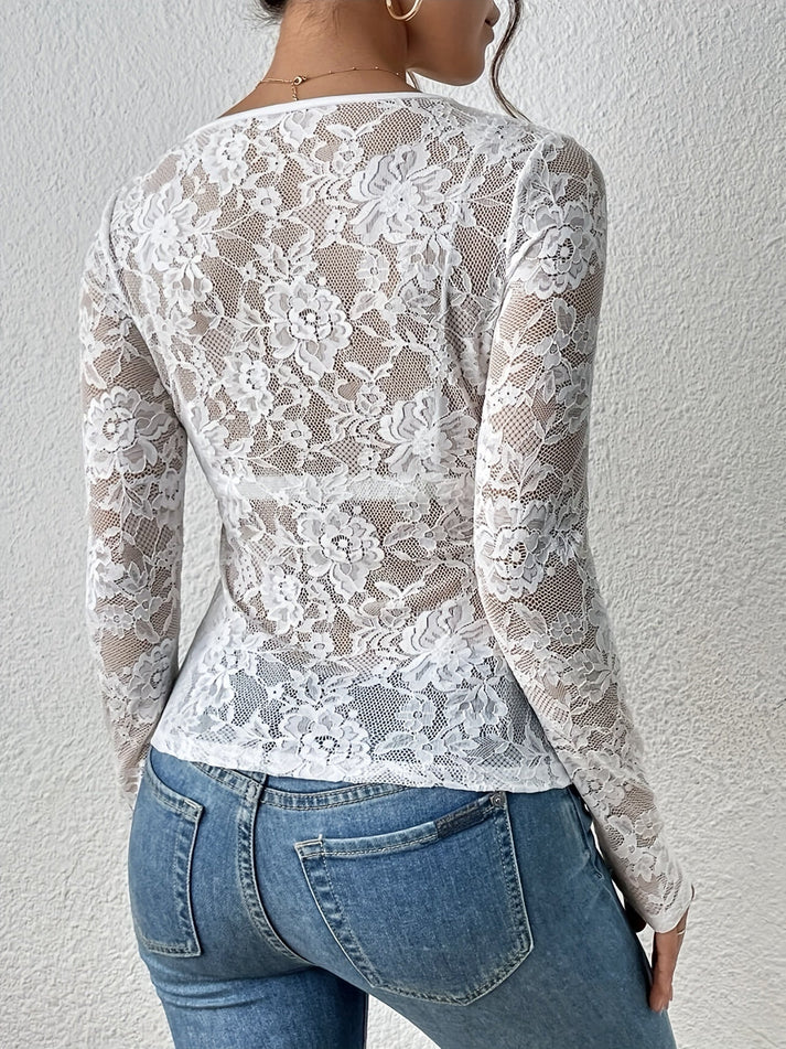 Lune London | Long Sleeve Top with V-Neck and Lace