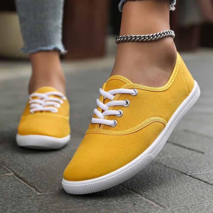 Lune London | Comfortable Low Canvas Lace-Up Shoes