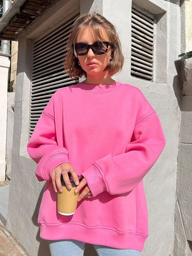 Chic Und Stil | Women's Oversized Sweatshirt In Solid Color Design
