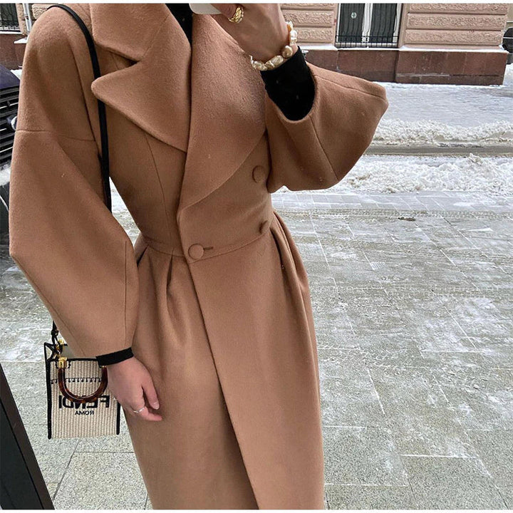 Lune London | Elegant Women's Double-Breasted Wool Coat - Long Sleeves - Warm & Stylish