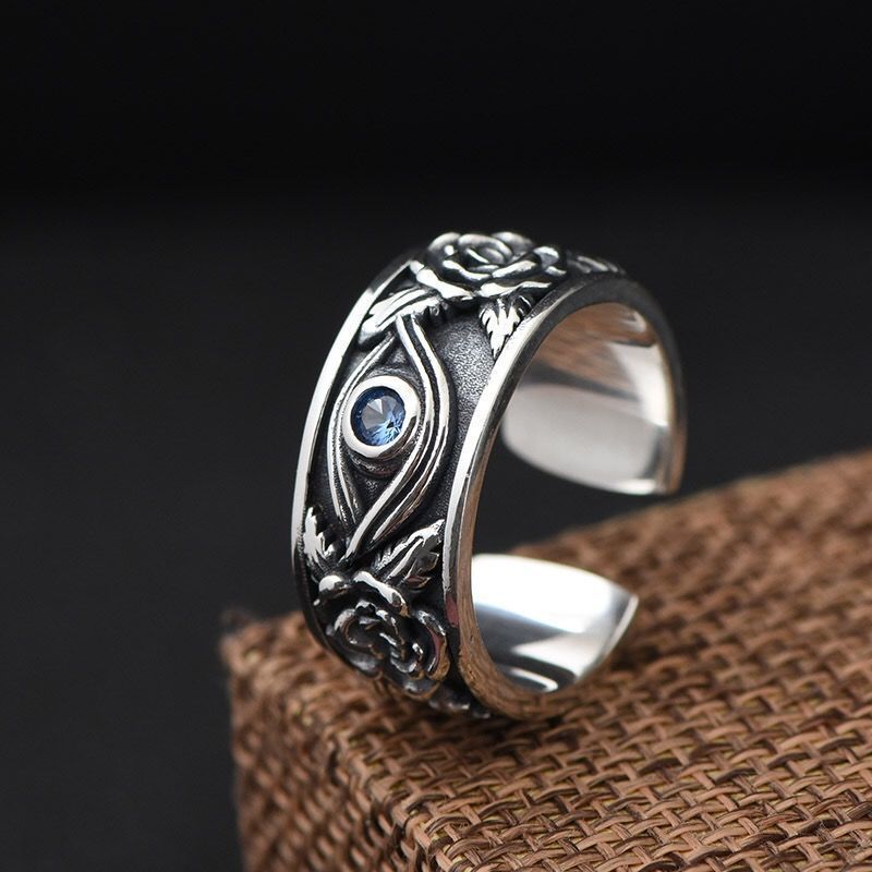 Lune London | Lucky Ring Eye of Horus