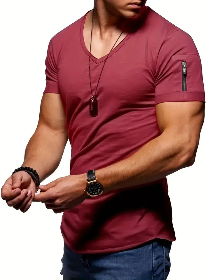 Chic und Stil | Casual T-Shirt with V-Neck for Men