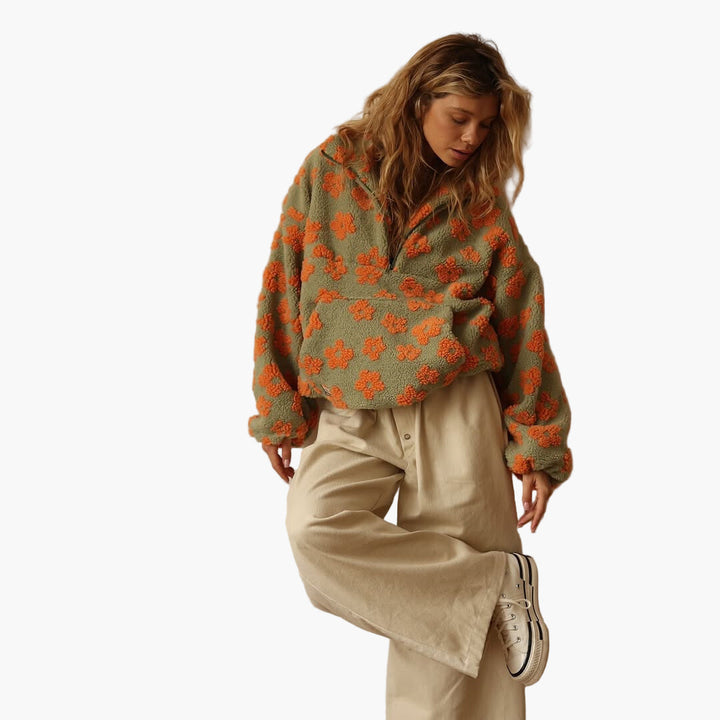 Lune London | Cozy floral print sweater - Boho style for autumn and leisure