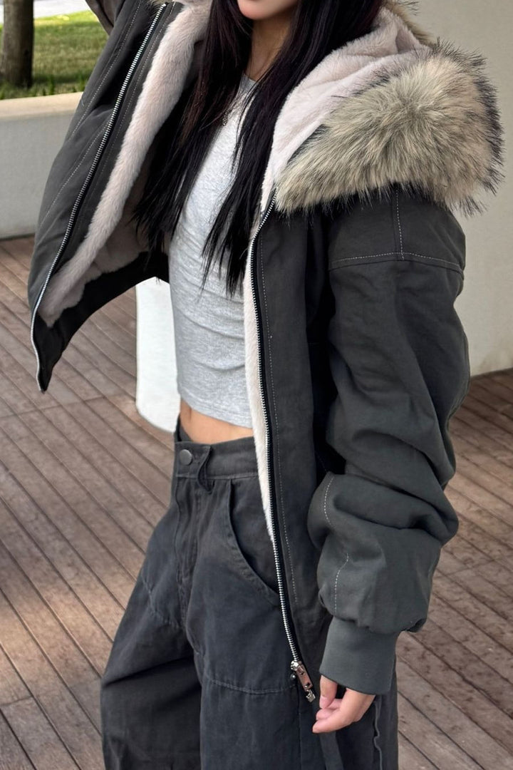 Lune London | Short Puffer Jacket with Fur Collar