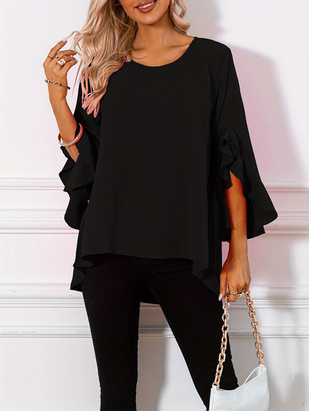 Lune London | Blouse with Round Neckline for Spring