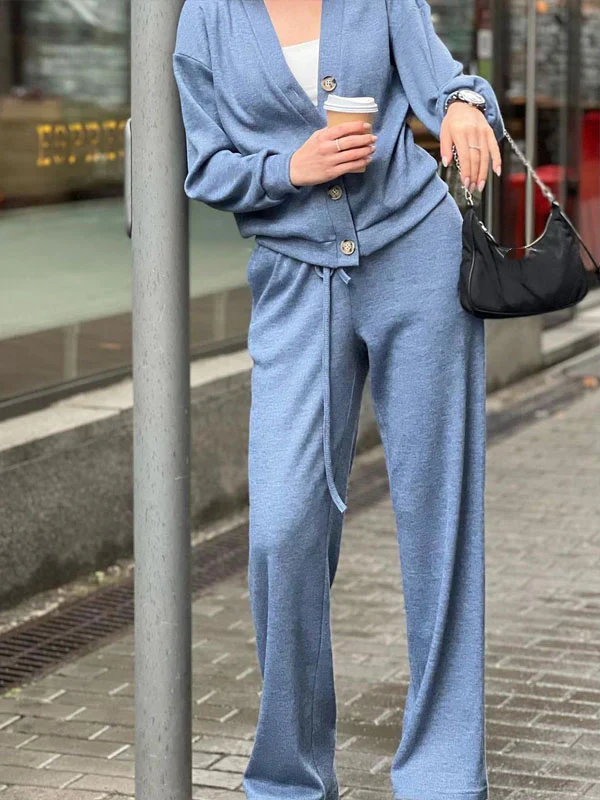 Lune London | Casual V-Neck Sweater and Pants Set