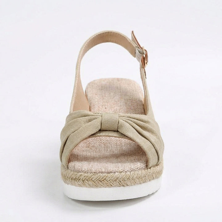 Lune London | Orthopedic sandals with toe tips