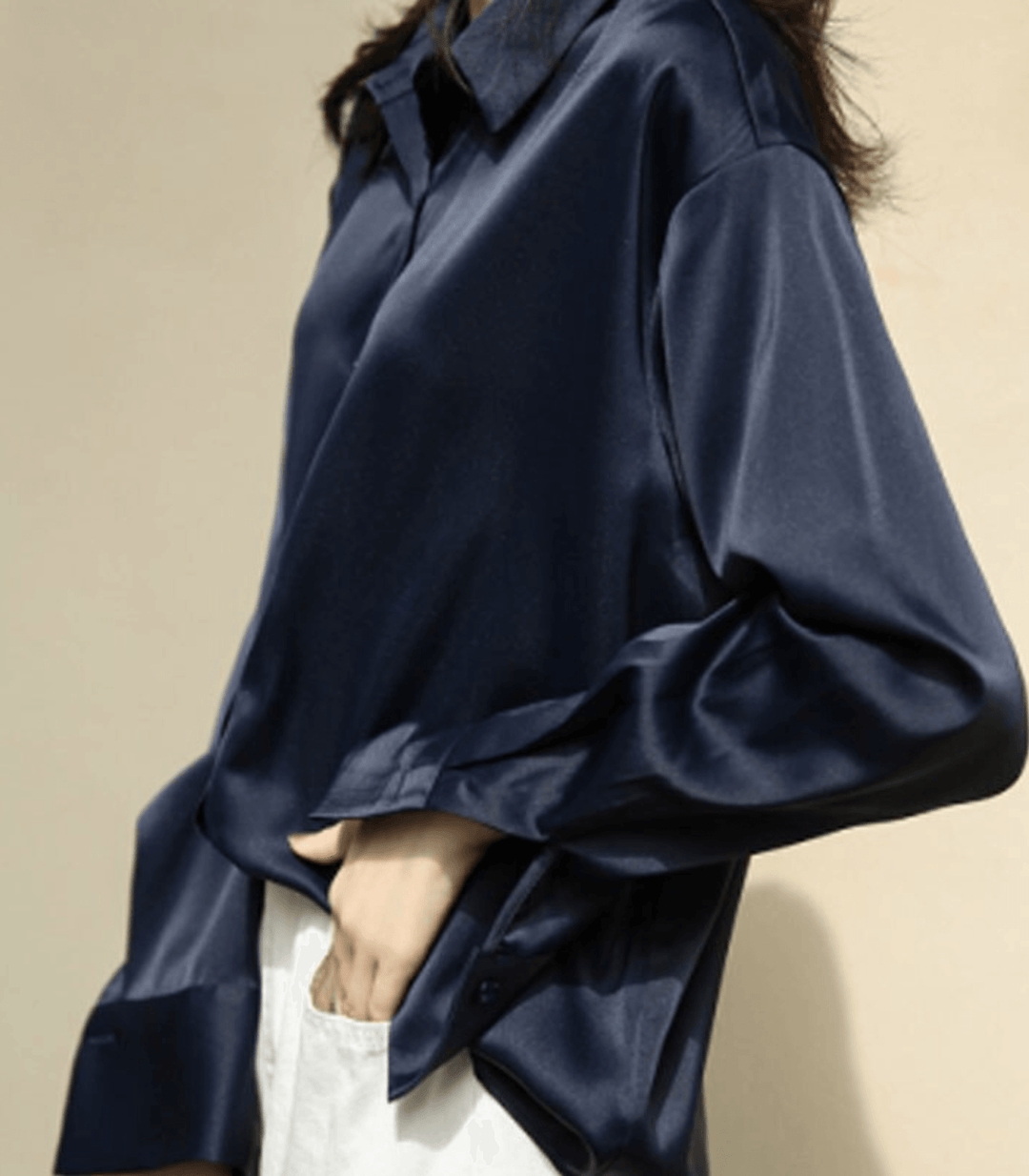 Chic Und Stil | Buttoned Satin Silk Blouse